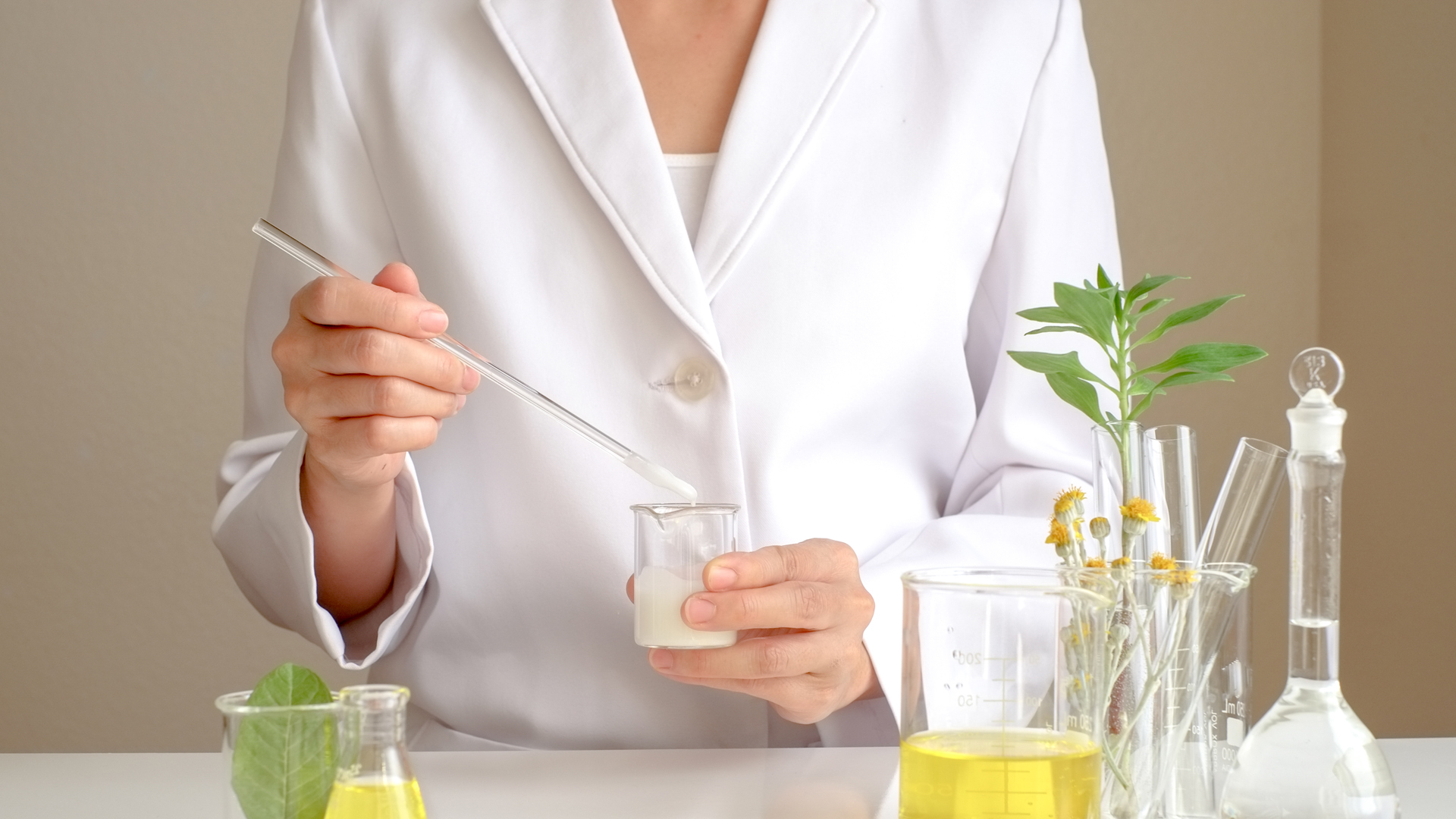 Key Ingredients In A Natural Hair Thinning Supplement Doctor S